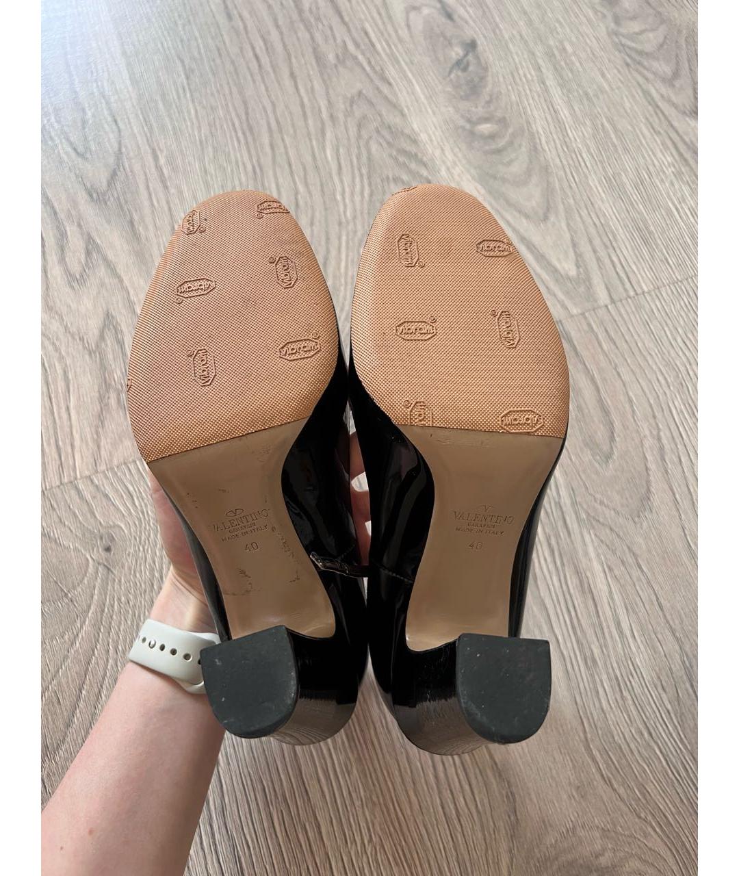 VALENTINO Черные туфли из лакированной кожи, фото 5