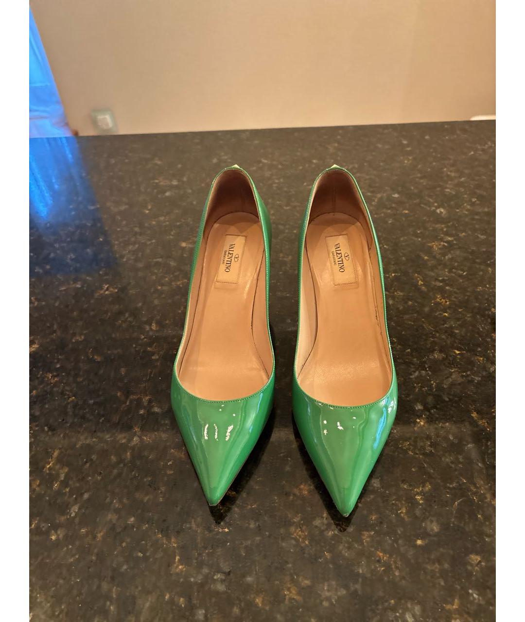 VALENTINO Зеленые туфли из лакированной кожи, фото 2