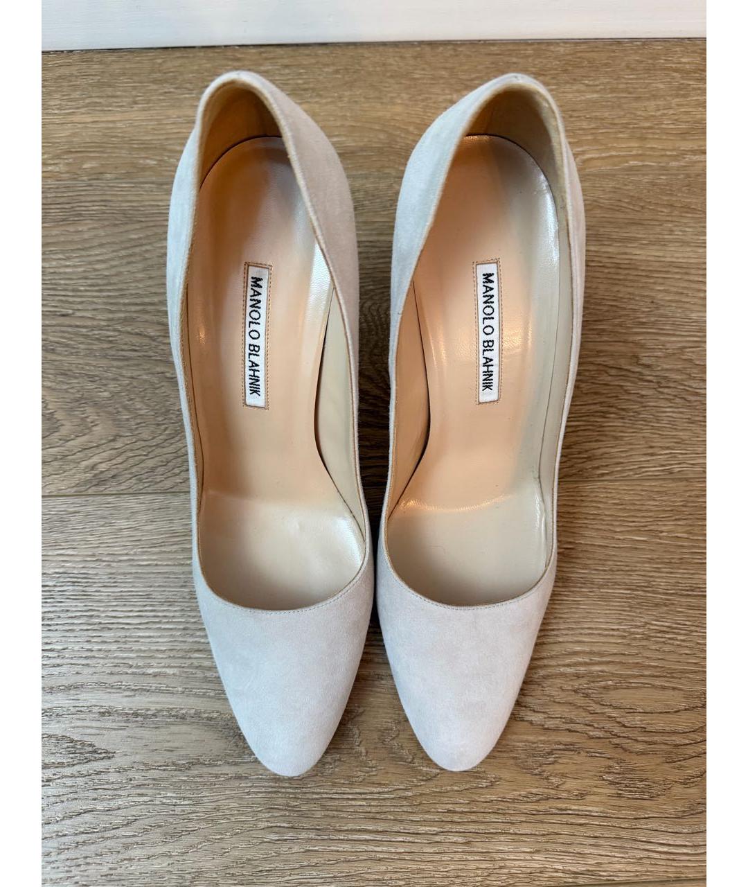 MANOLO BLAHNIK Бежевые замшевые туфли, фото 3