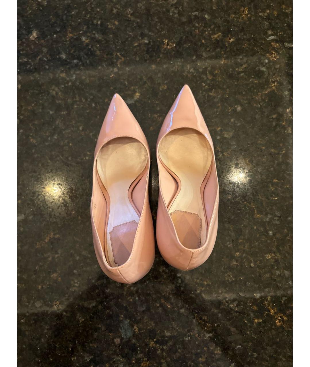 CHRISTIAN DIOR Бежевые туфли из лакированной кожи, фото 3