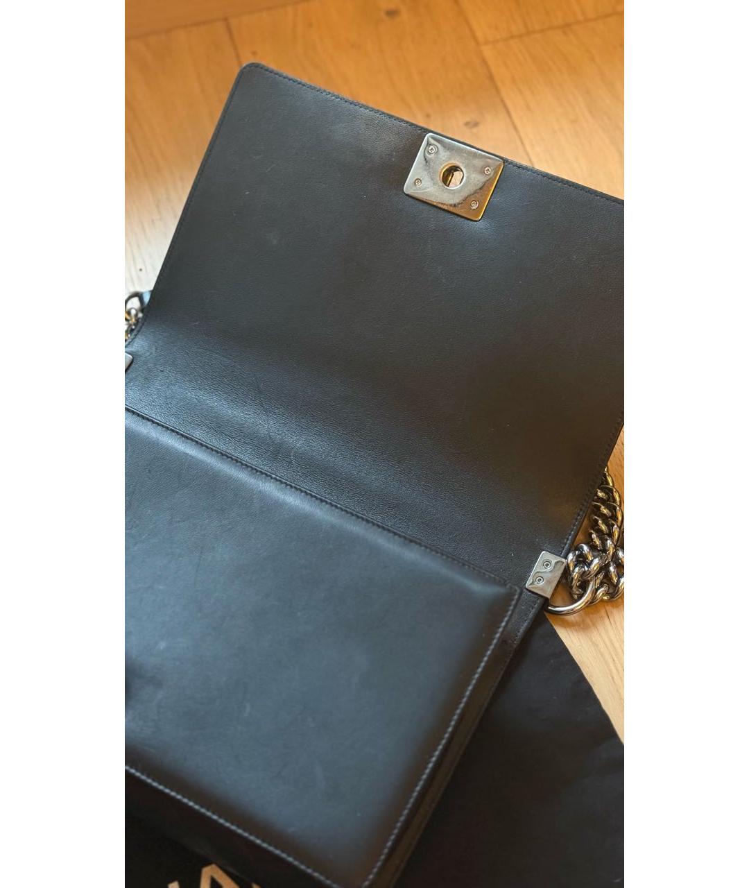 CHANEL Черная кожаная сумка через плечо, фото 6
