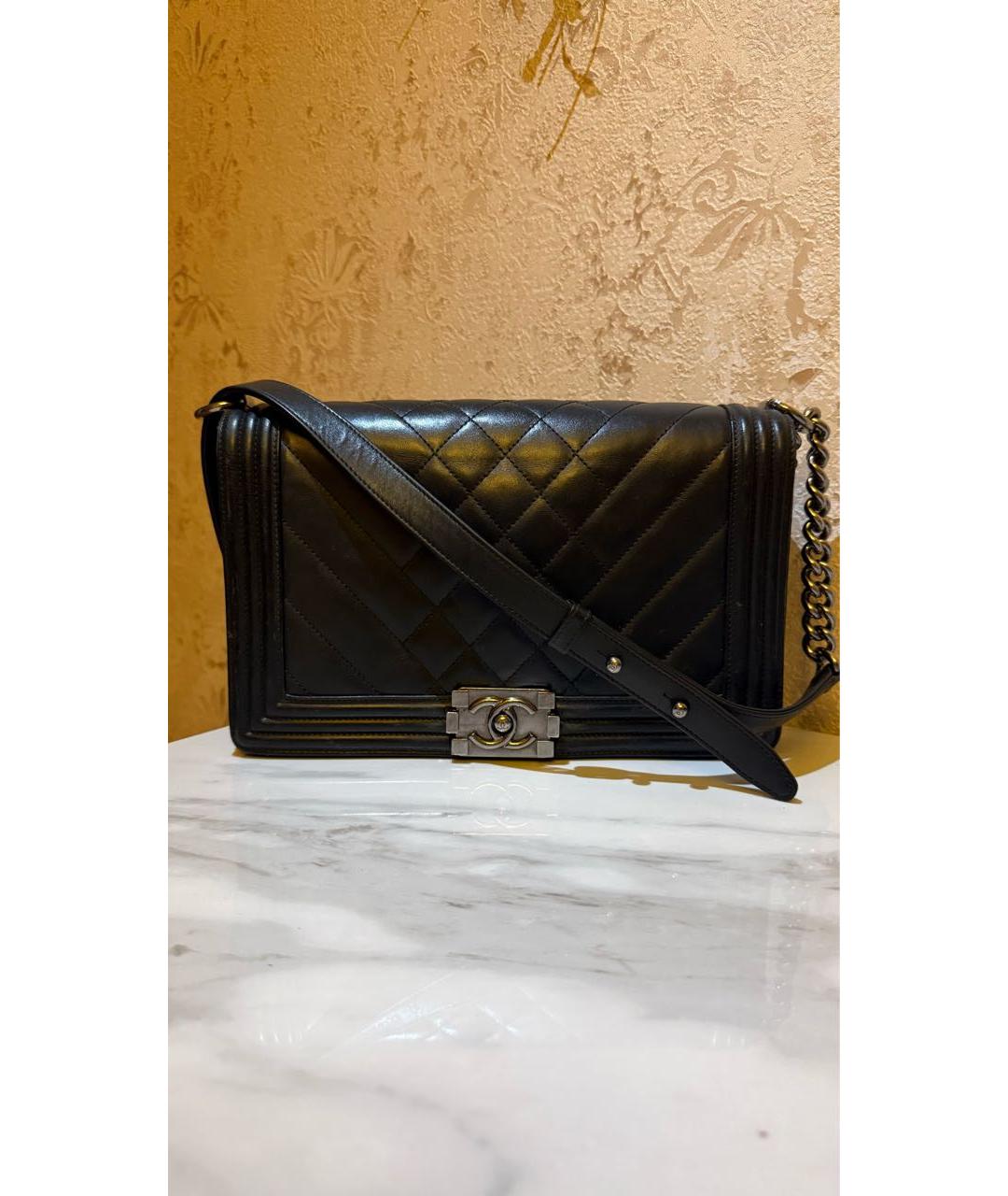 CHANEL Черная кожаная сумка через плечо, фото 7