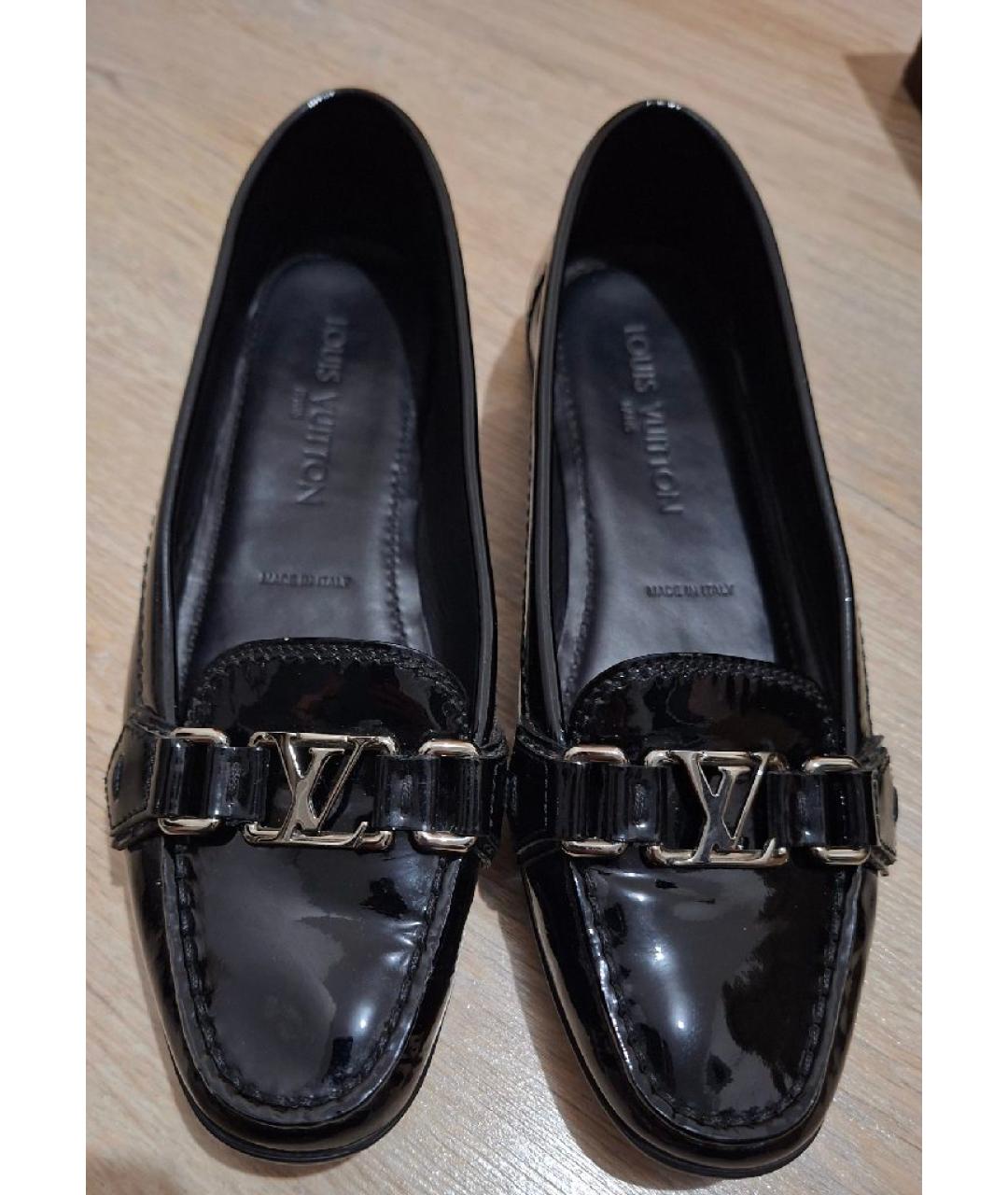 LOUIS VUITTON Черные мокасины из лакированной кожи, фото 3
