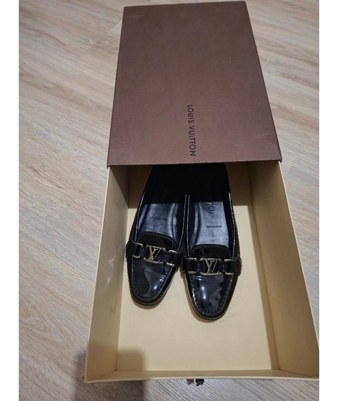 LOUIS VUITTON Черные мокасины из лакированной кожи, фото 7