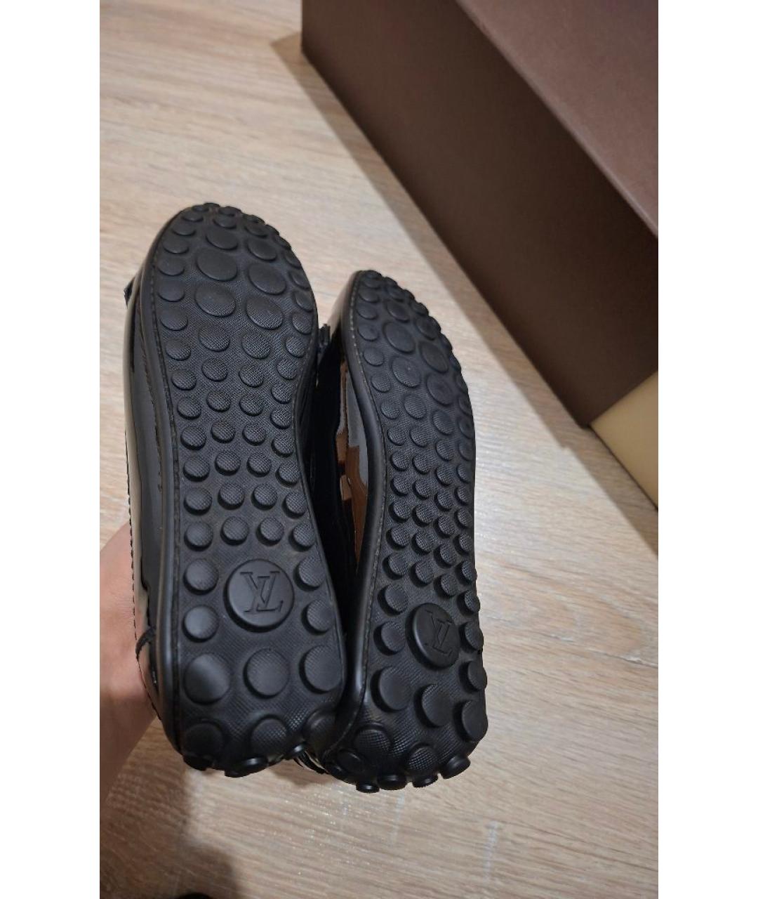 LOUIS VUITTON Черные мокасины из лакированной кожи, фото 5