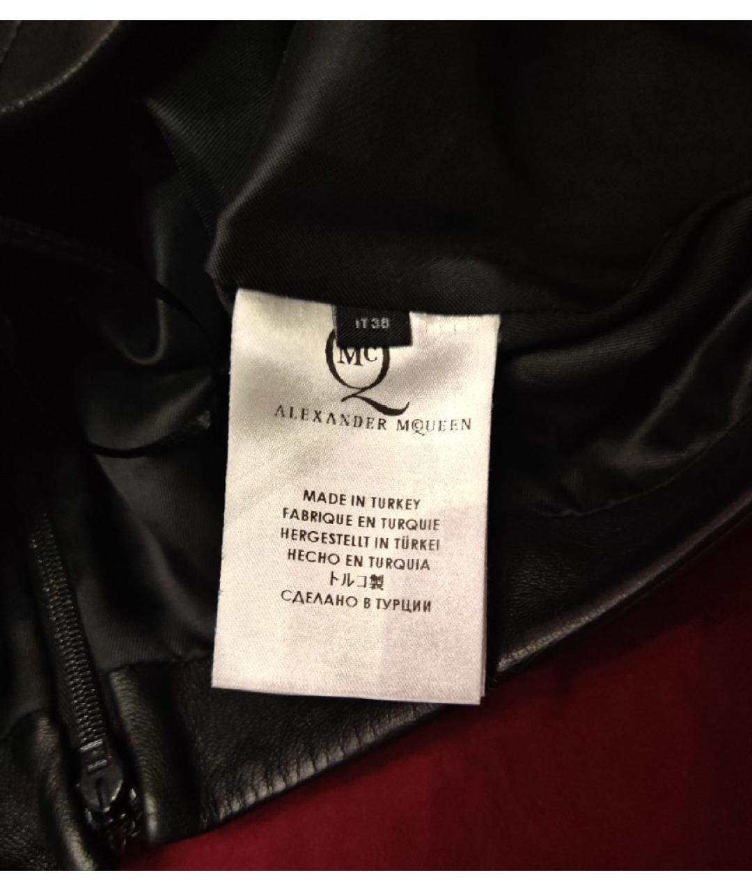 ALEXANDER MCQUEEN Черная кожаная юбка мини, фото 5