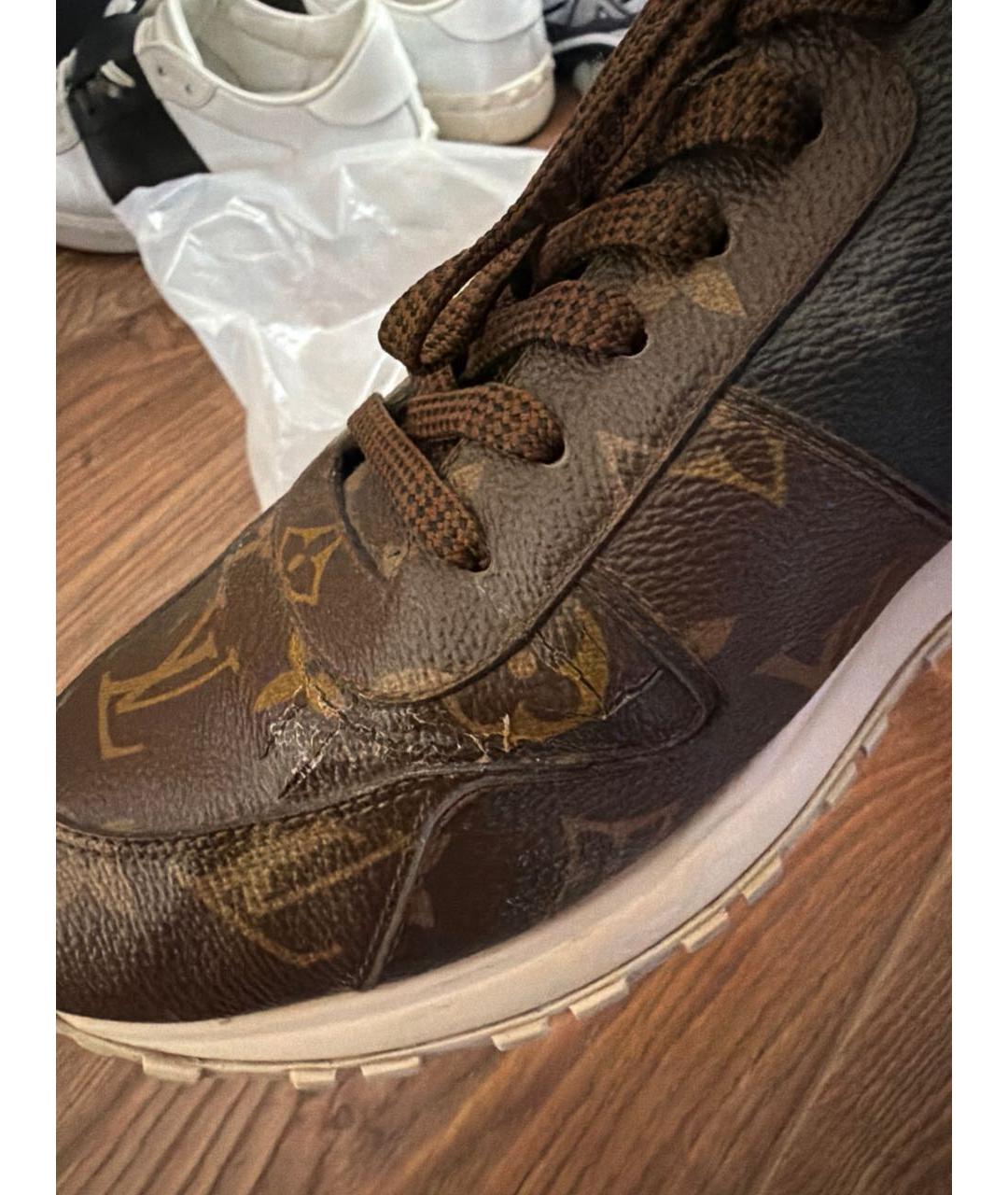 LOUIS VUITTON Кожаные низкие кроссовки / кеды, фото 5