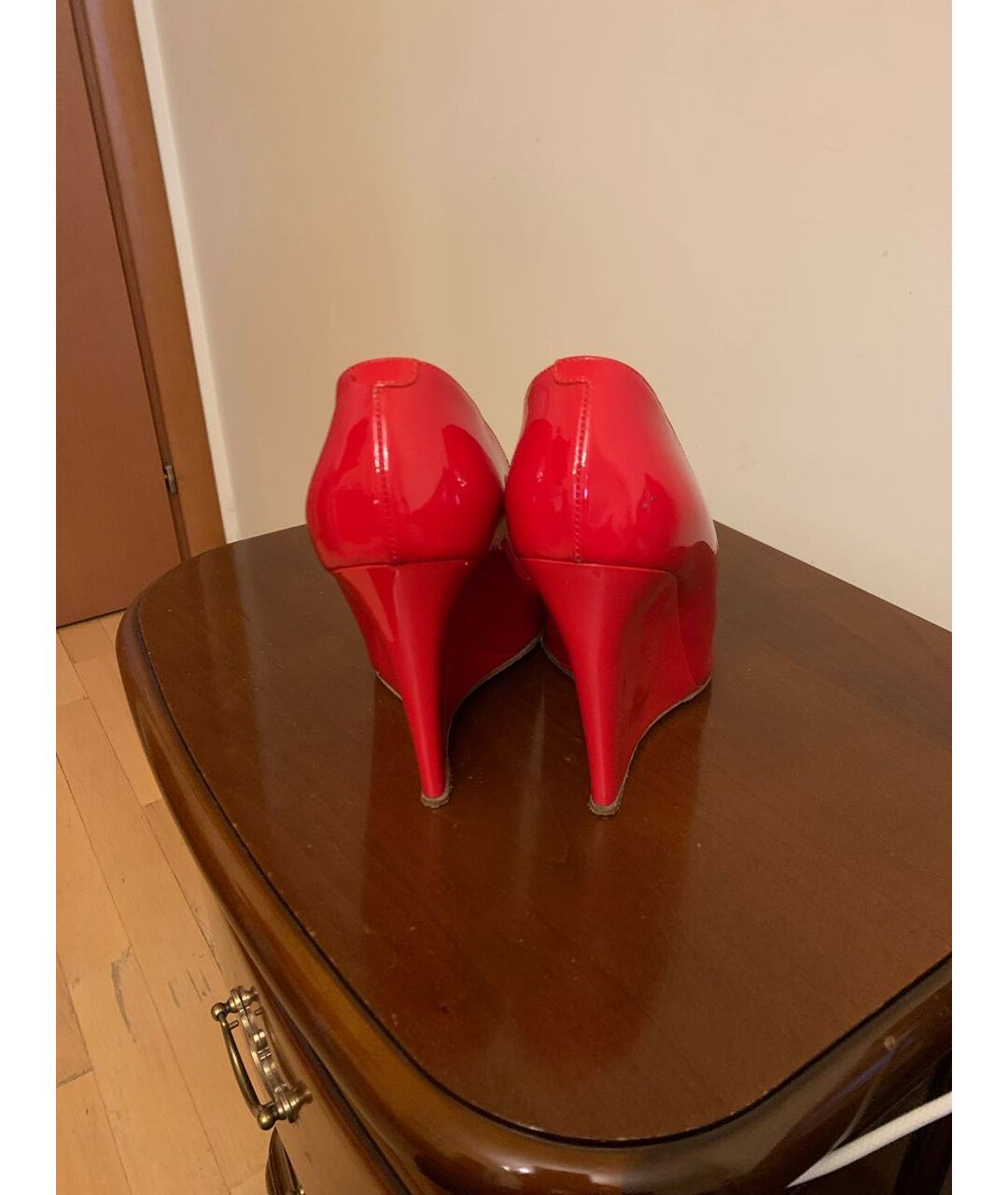 JIMMY CHOO Красные туфли из лакированной кожи, фото 3
