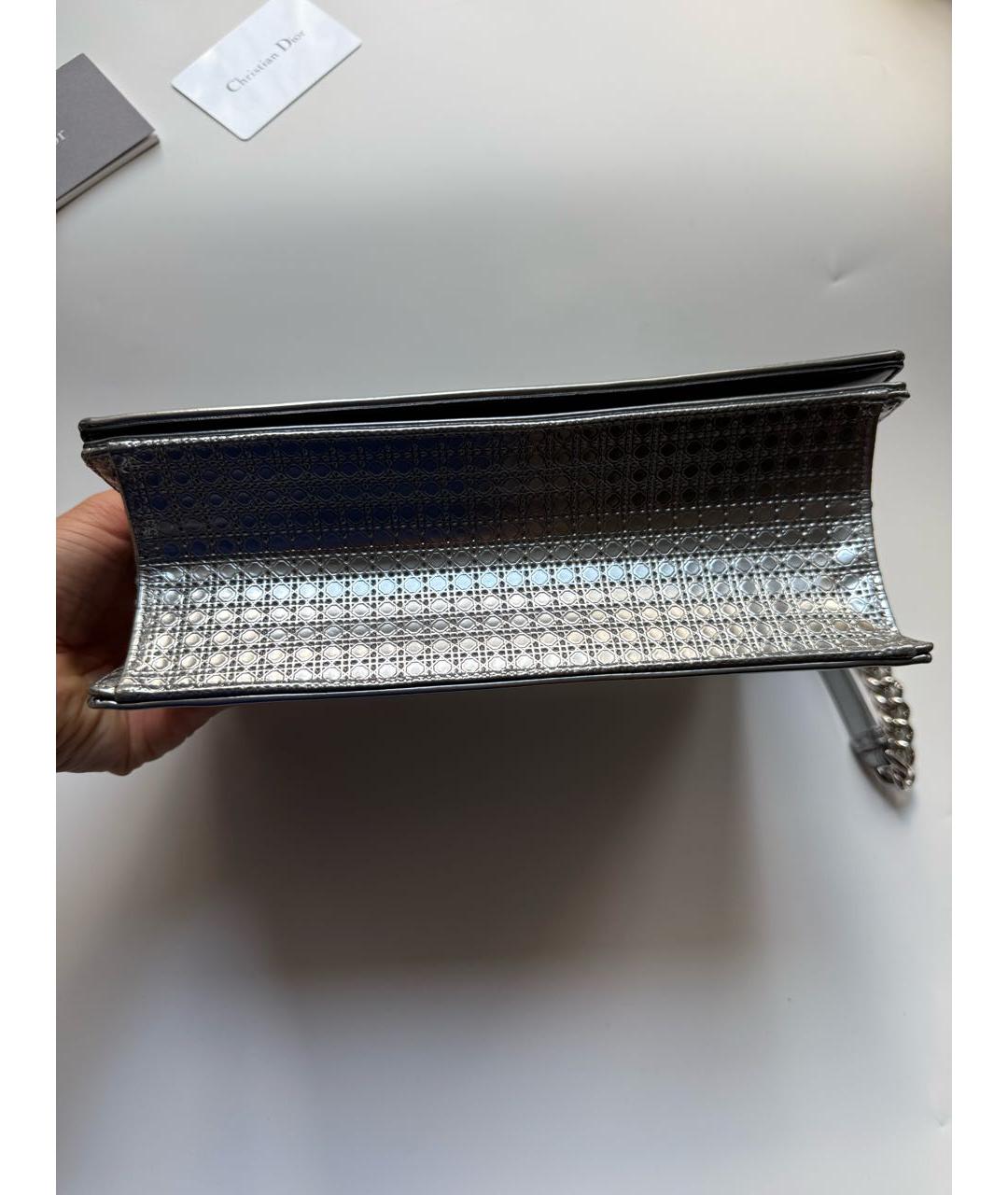 CHRISTIAN DIOR Серебряная кожаная сумка через плечо, фото 8