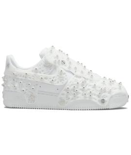 NIKE Кроссовки