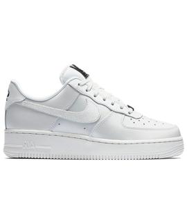 NIKE Кроссовки