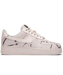 NIKE Кроссовки
