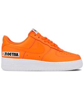 NIKE Кроссовки