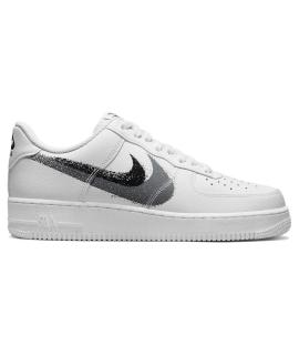 NIKE Кроссовки