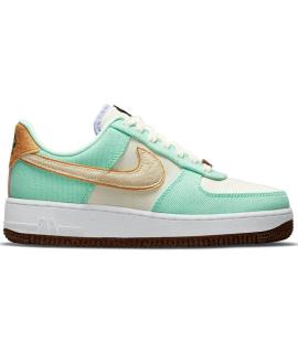 NIKE Кроссовки