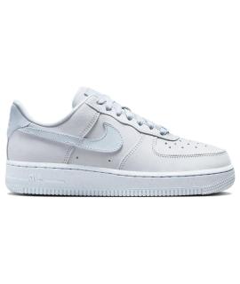 NIKE Кроссовки