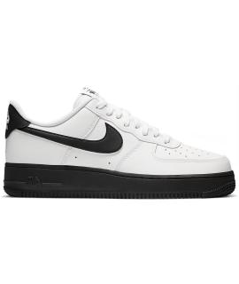 NIKE Низкие кроссовки / кеды