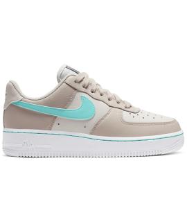 NIKE Кроссовки