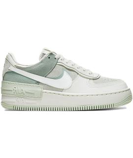 NIKE Кроссовки