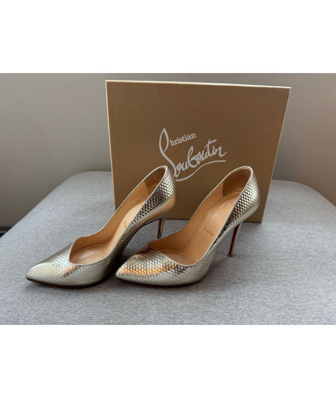CHRISTIAN LOUBOUTIN Золотые кожаные туфли, фото 7