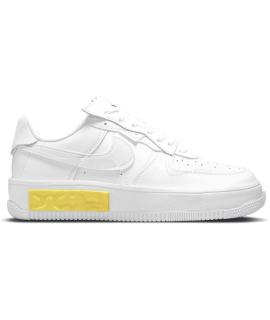 NIKE Кроссовки