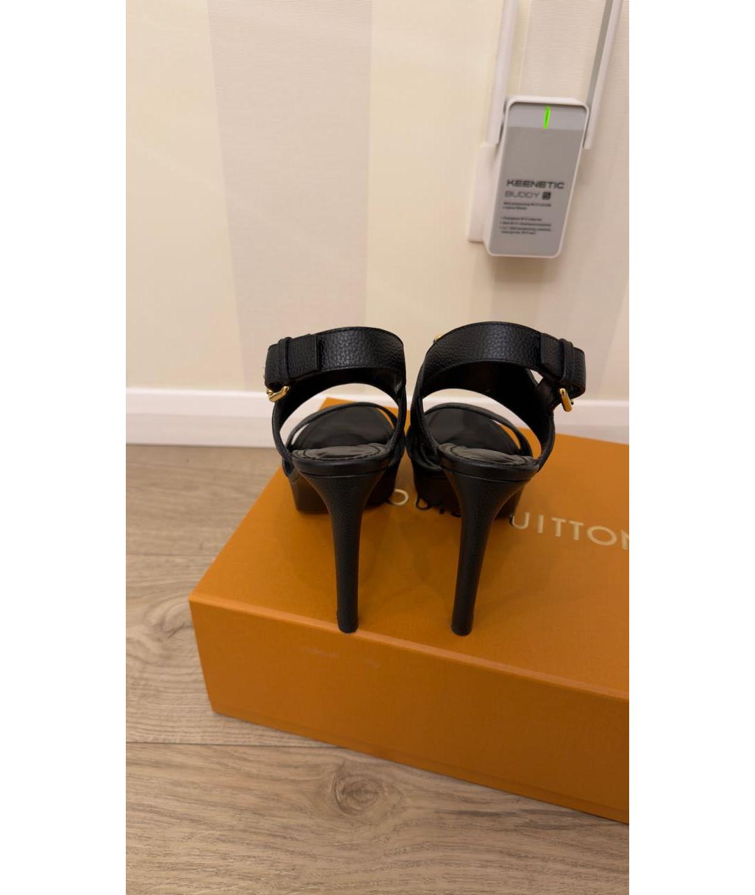 LOUIS VUITTON Черные кожаные босоножки, фото 4