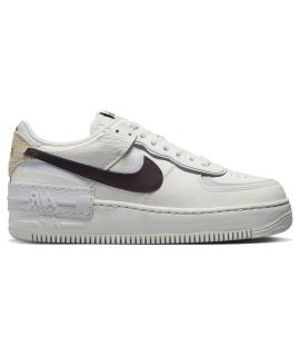 NIKE Кроссовки