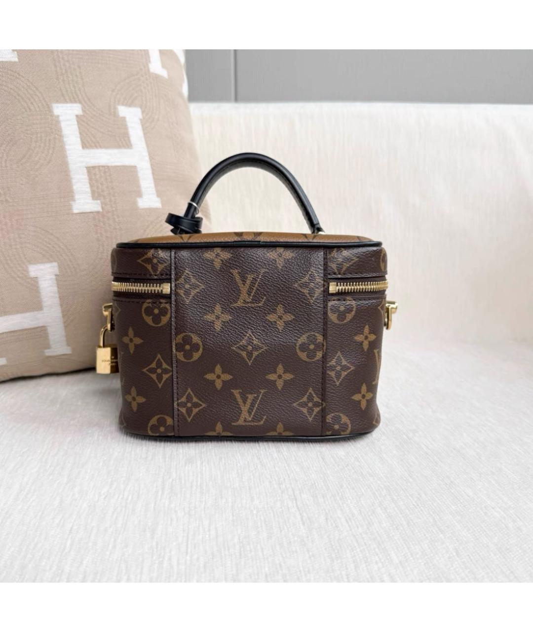 LOUIS VUITTON Коричневая сумка с короткими ручками, фото 3