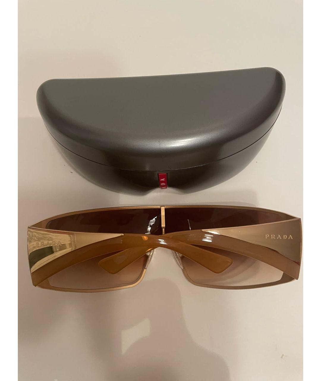 PRADA Коричневые пластиковые солнцезащитные очки, фото 7