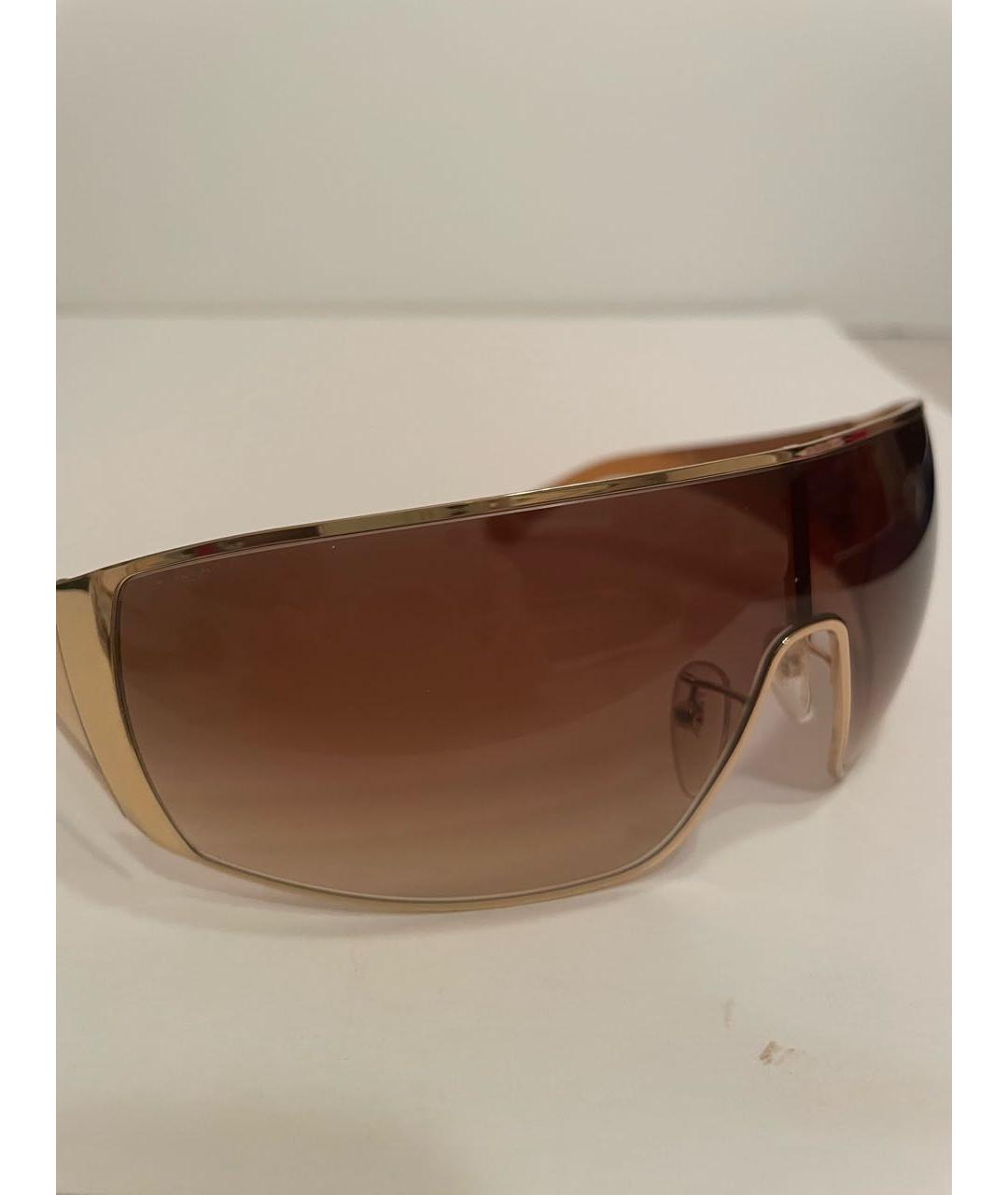 PRADA Коричневые пластиковые солнцезащитные очки, фото 2