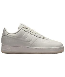 NIKE Кроссовки