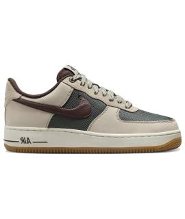 NIKE Низкие кроссовки / кеды