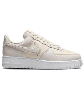 NIKE Кроссовки