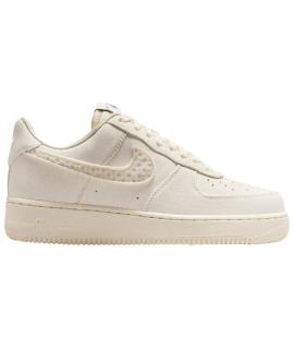 NIKE Кроссовки