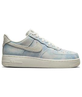 NIKE Кроссовки