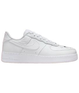 NIKE Кроссовки