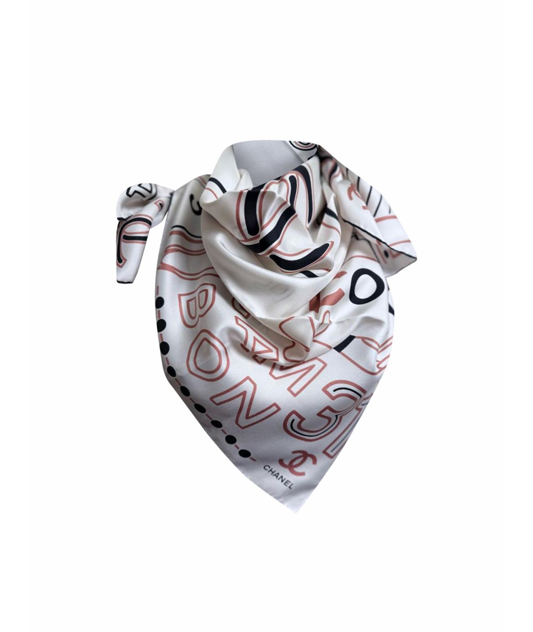 CHANEL Бежевый шелковый платок, фото 1