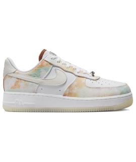 NIKE Кроссовки