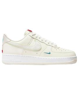 NIKE Кроссовки