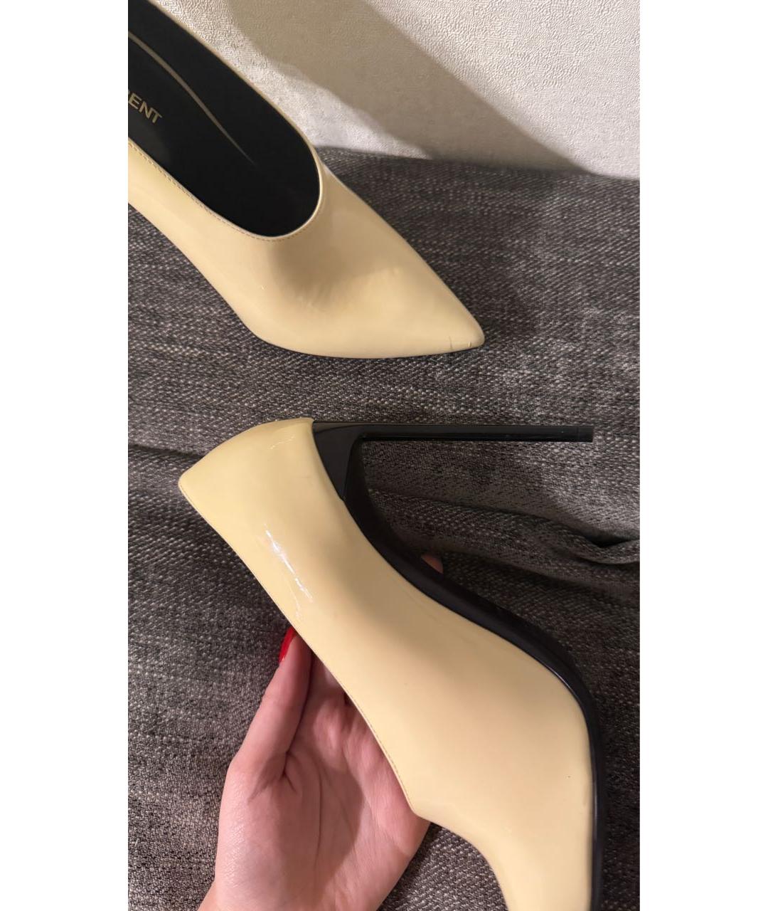 SAINT LAURENT Бежевые ботильоны из лакированной кожи, фото 6