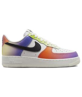 NIKE Кроссовки