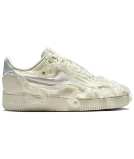 NIKE Кроссовки