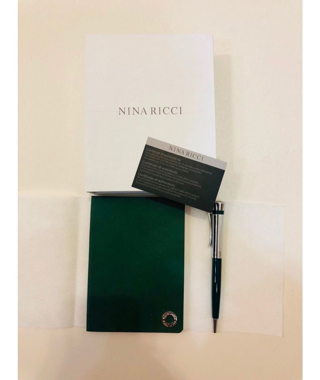 NINA RICCI Зеленая металлическая шариковая ручка, фото 4
