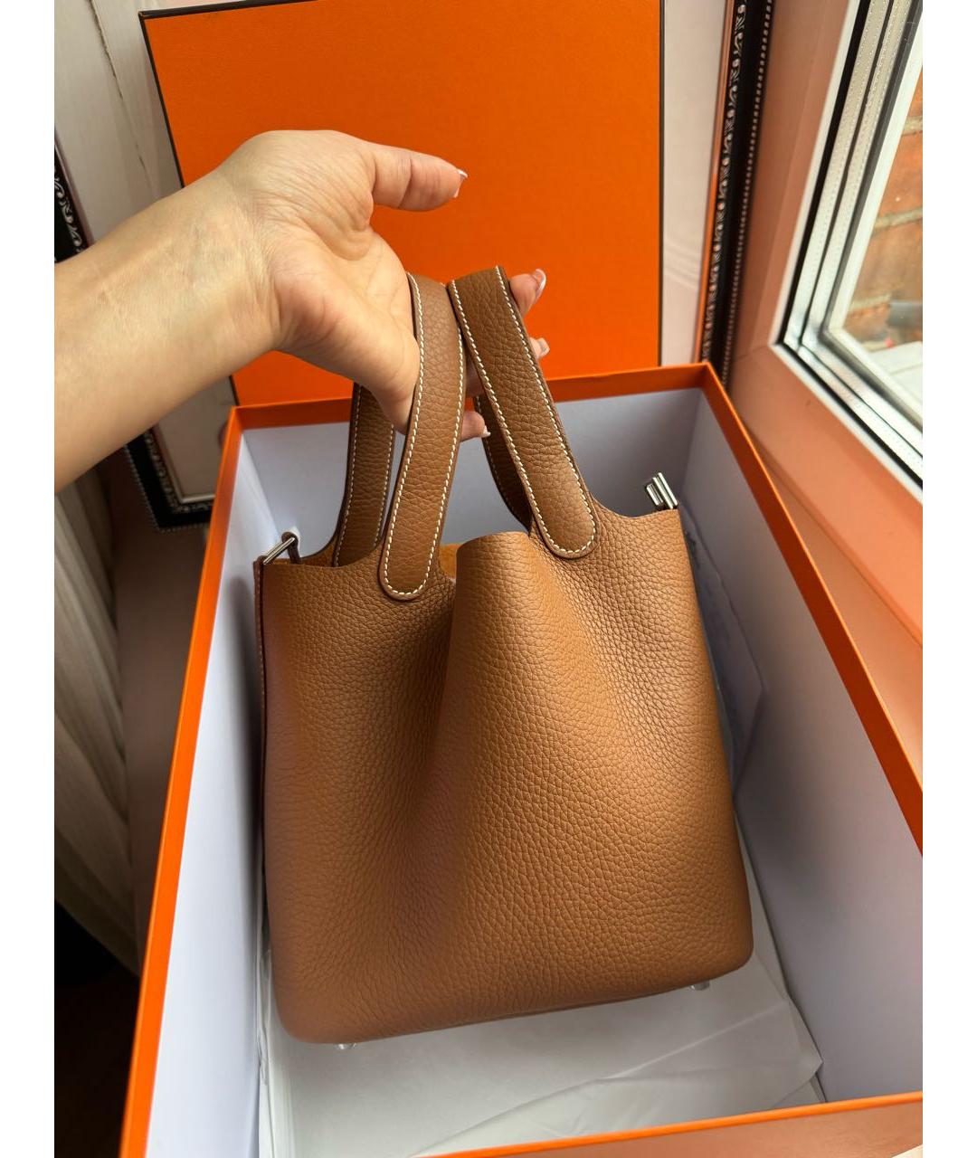 HERMES Коричневая кожаная сумка с короткими ручками, фото 2