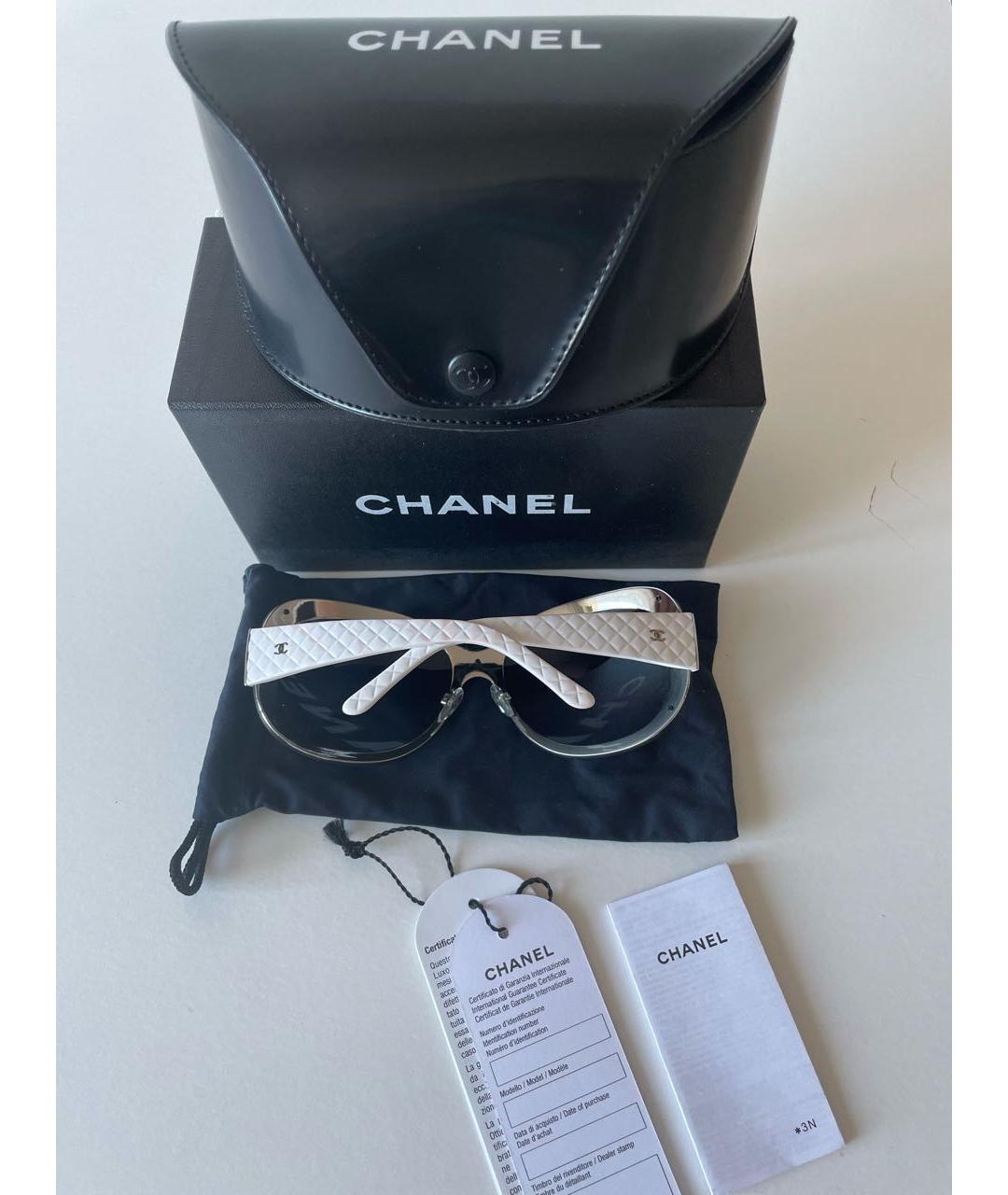 CHANEL Антрацитовые пластиковые солнцезащитные очки, фото 4