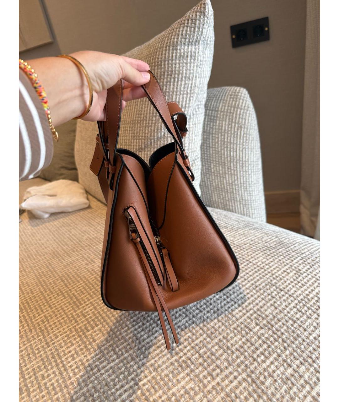 LOEWE Коричневая кожаная сумка с короткими ручками, фото 7