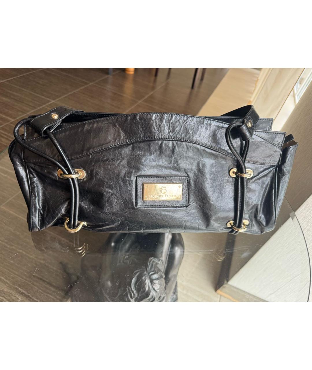 FABIANA FILIPPI Черная кожаная сумка с короткими ручками, фото 7
