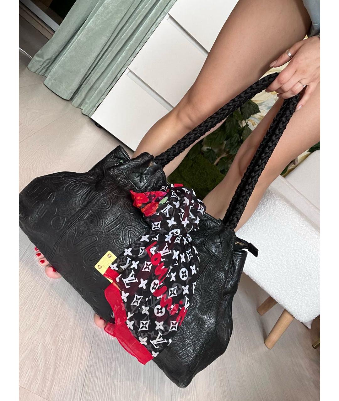 LOUIS VUITTON Черная кожаная сумка тоут, фото 4