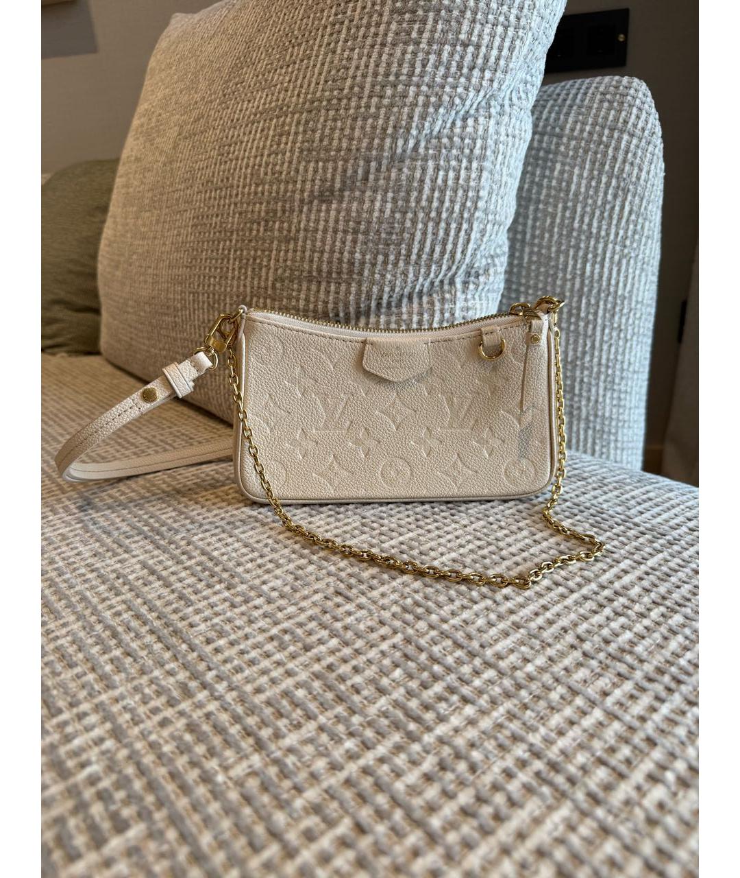 LOUIS VUITTON Белая кожаная сумка с короткими ручками, фото 8