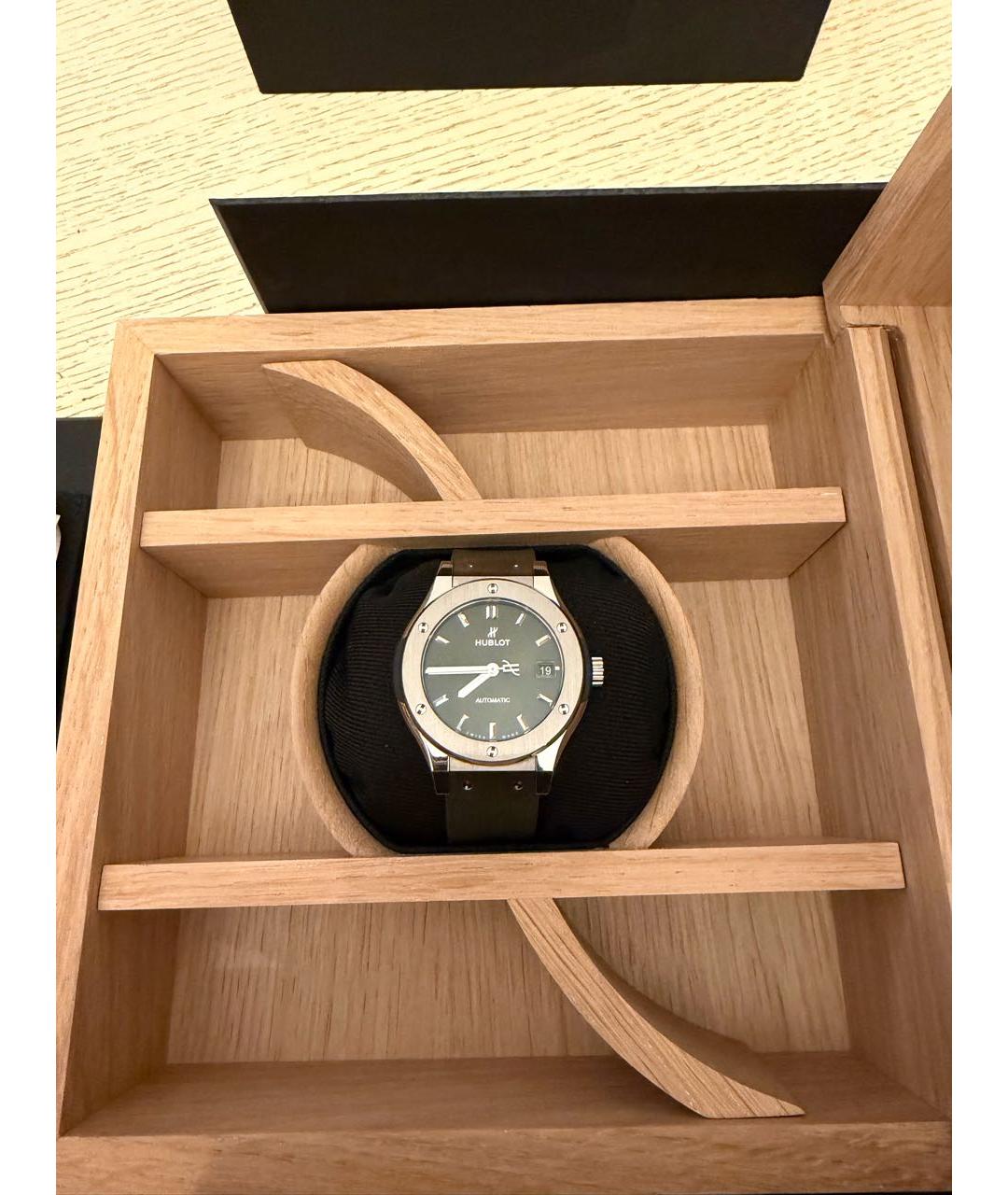 HUBLOT Зеленые часы, фото 2